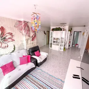 At Your Doorstep - Bedrooms Quarto em Acomodações Particulares