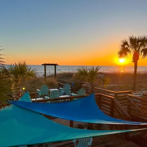 Beachfront - Perfect Location - Free Chairs Apartment Panama City Beach